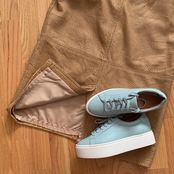 Real ‘Ostrich’ leather skirt with pockets - Picture 11 of 16